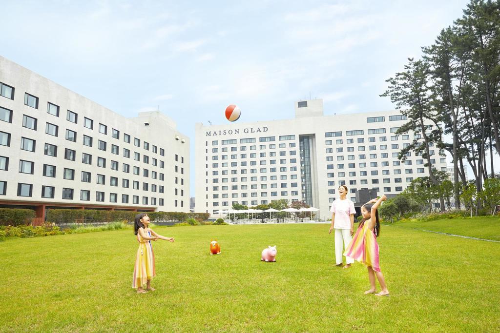 Maison Glad Jeju Bagian luar foto